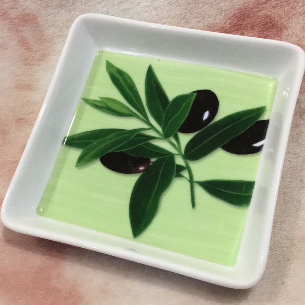 Olive Branch Ceramic Tuscan Olive Oil Tray, Soap Dish or Trinket Dish NWOT 4.75”